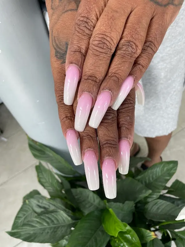 L.A Nails & Spa Waterloo — Nail salon in Waterloo
